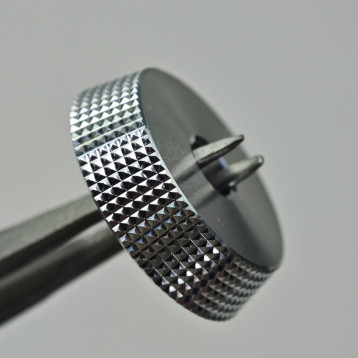 Diamond Knurling